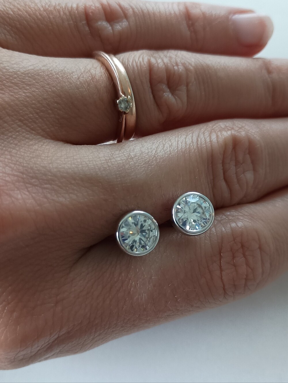 2CT Moissanite Bezel Studs Earrings Real 925 Silver 18k G/P GRA Certificate ✨
